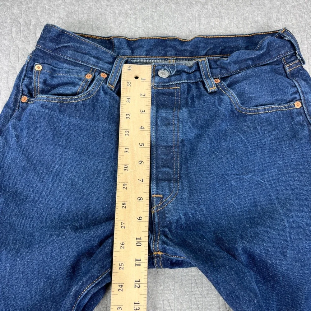 Levi's 501 Original Fit Jeans Men 34x30 fits 31x28 Blue Straight Leg Button Fly